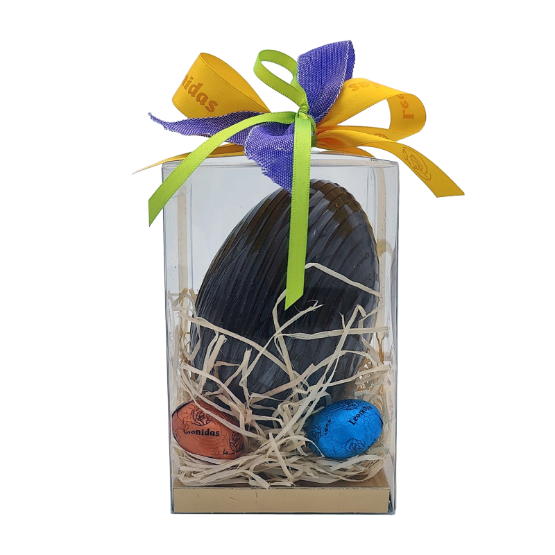 Œuf garni de petits oeufs